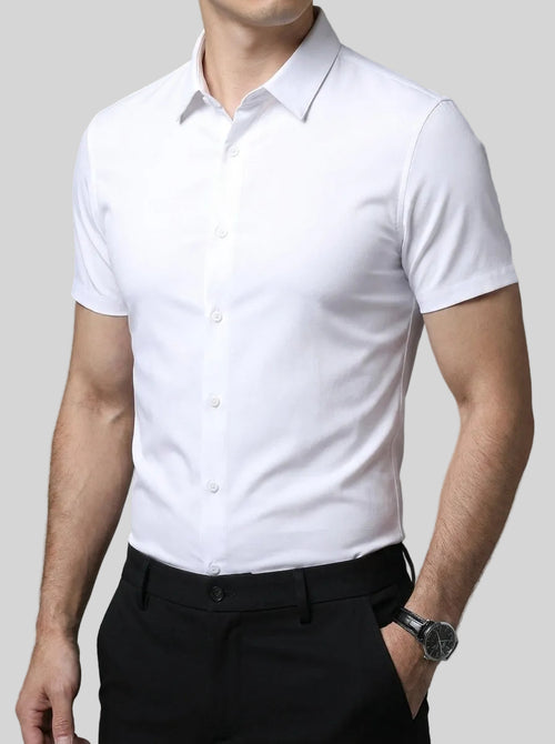 חולצת Signature Oxford בצבע לבן — מבט מלפנים